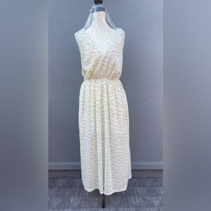Elegant White and Green Patterned Dress